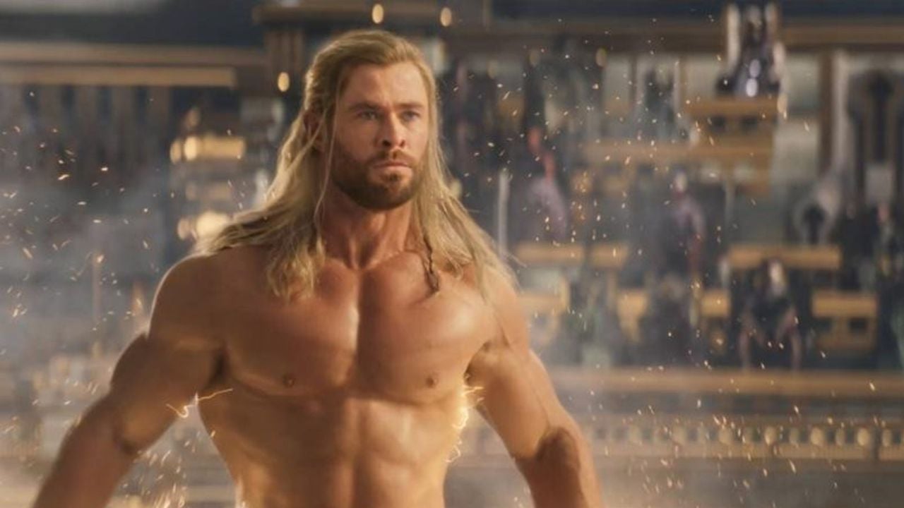Por que Chris Hemsworth ficou pelado em Thor: Amor e Trovão? – Notícias de cinema