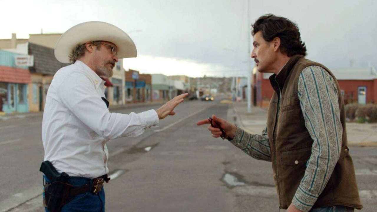 Eddington | Joaquin Phoenix e Pedro Pascal brigam por controle no trailer do novo filme de Ari Aster